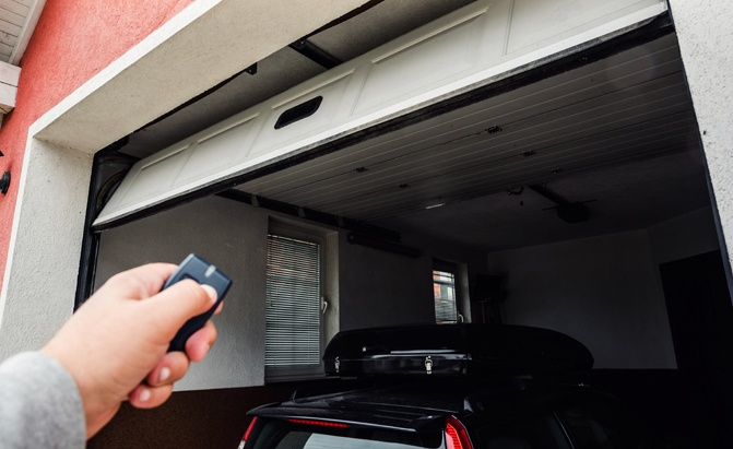 Garage Door Opener img